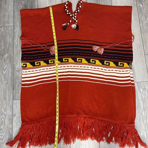 Vintage 70s Soft Knitted Boho Fringe Poncho - Picture 14 of 16